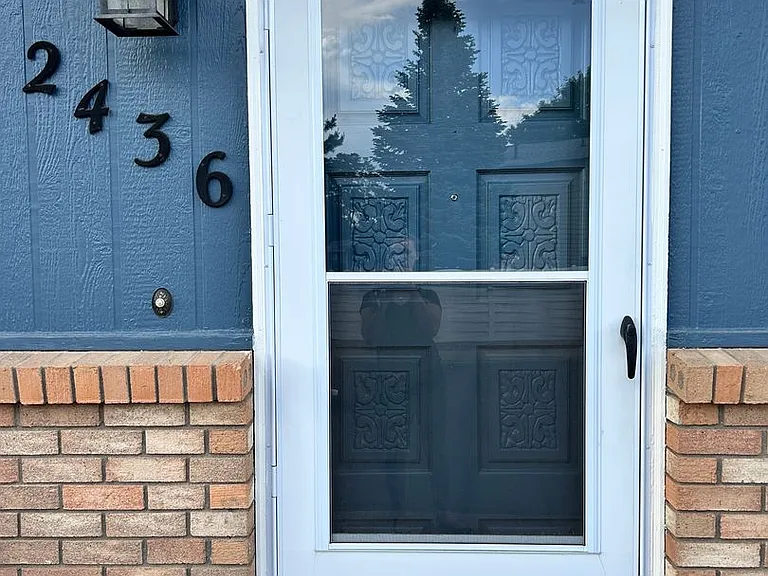 2436 Scott Ct — Photo 28