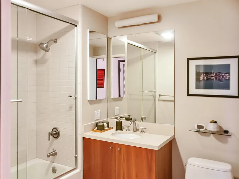 350 Jackson St #202 — Photo 22