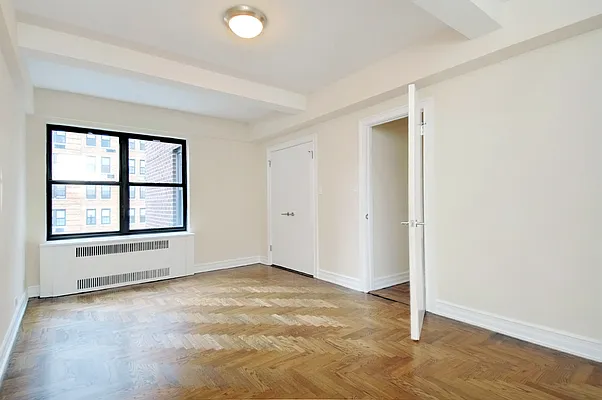 Sold by City Connections Realty | media 15