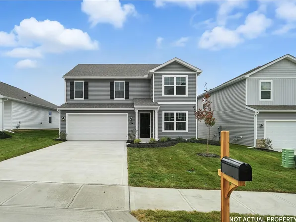 245 Vine Grove Dr, Circleville, OH 43113