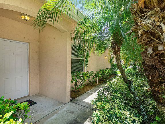 4th image of 2491 S Coral Trace Cir