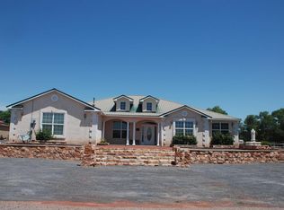 590 Barnett Dr, Bosque Farms, NM 87068