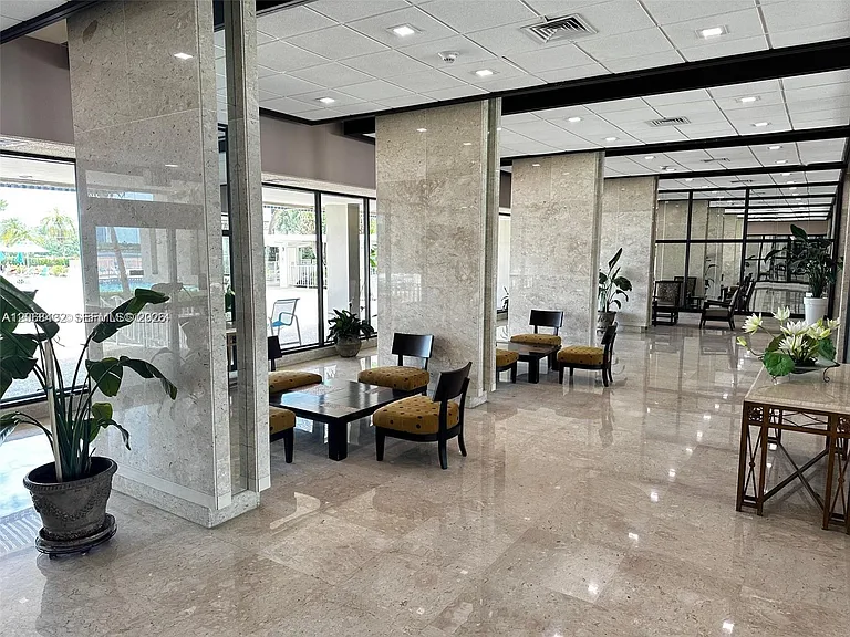 300 Bayview Dr #216 — Photo 26
