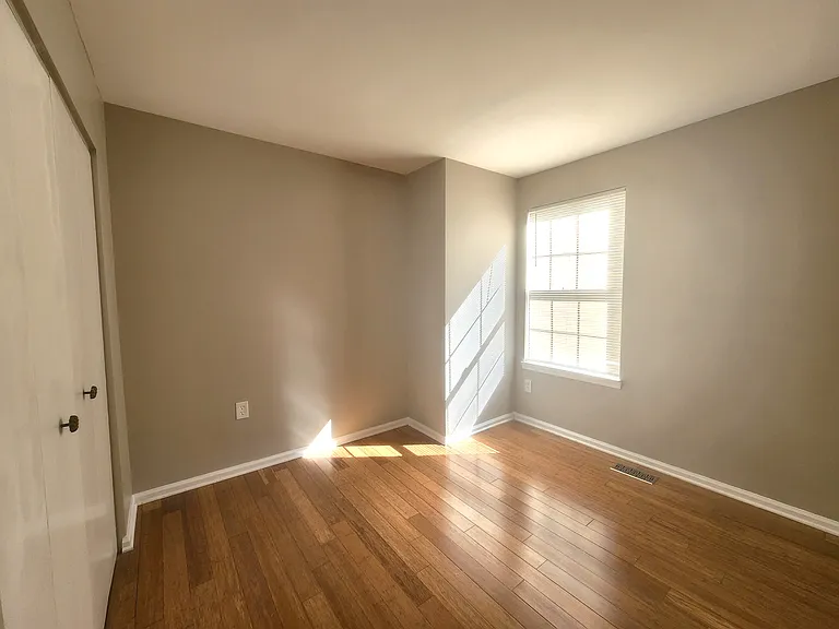 9139 September Ln — Photo 11