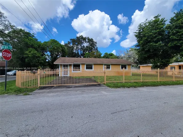8901 NW 21st Ave, Miami, FL 33147