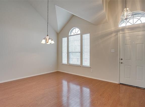 4th image of 6036 Stirrup Iron Dr