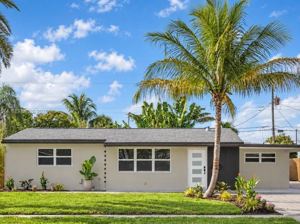 340 SE 3rd St, Deerfield Beach, FL 33441