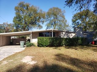 6260 Pansy Dr, Beaumont, TX 77706