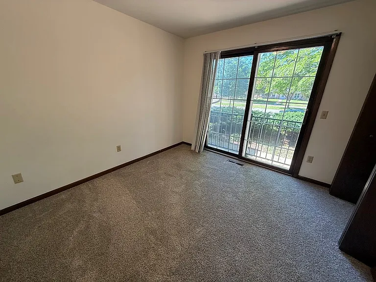 5106 Raymond Rd — Photo 12