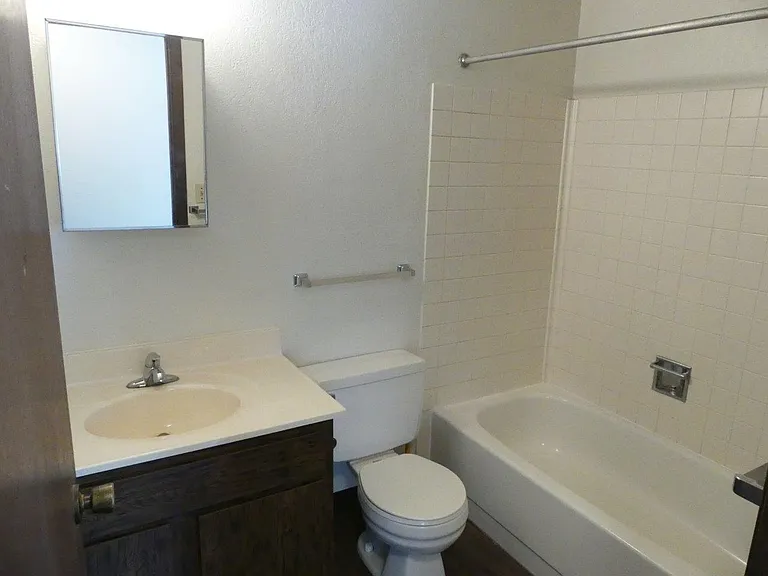 Volga Manor Apartments — Photo 10