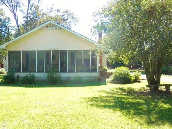 156 Powell Dr, Thomasville, GA 31757