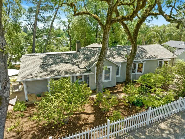 800 S Fitch Mountain Road, Healdsburg, CA 95448