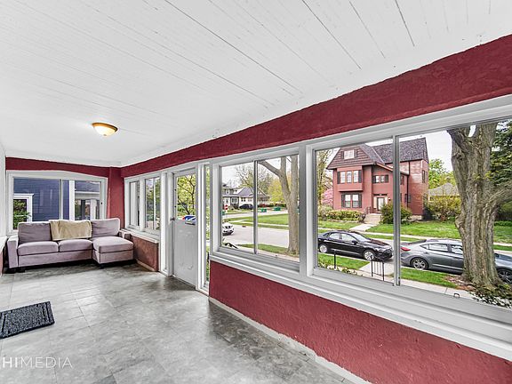 Screened Porch
