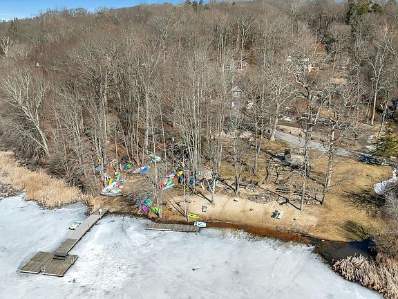 3rd image of 10 Beech Road