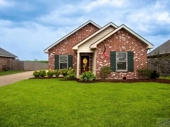 348 Landmark Dr, Raceland, LA 70394