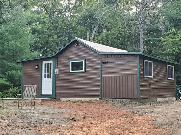 12 Summit Rd, Plymouth, MA 02360