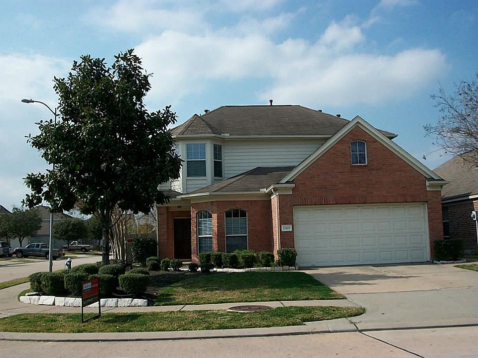 1st image of 15303 Hazel Thicket Trl