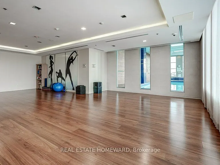 1215 Bayly St #501 — Photo 25