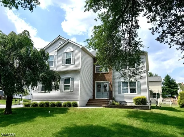 2 Craft Farm Drive, Bridgewater Twp., NJ 08807