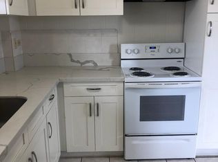 423 Liliha Court Ln, Honolulu, HI 96817
