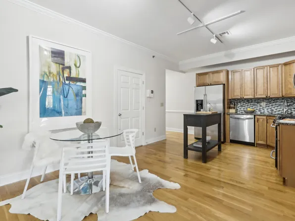 85 Broadway APT 2F, Jersey City, NJ 07306