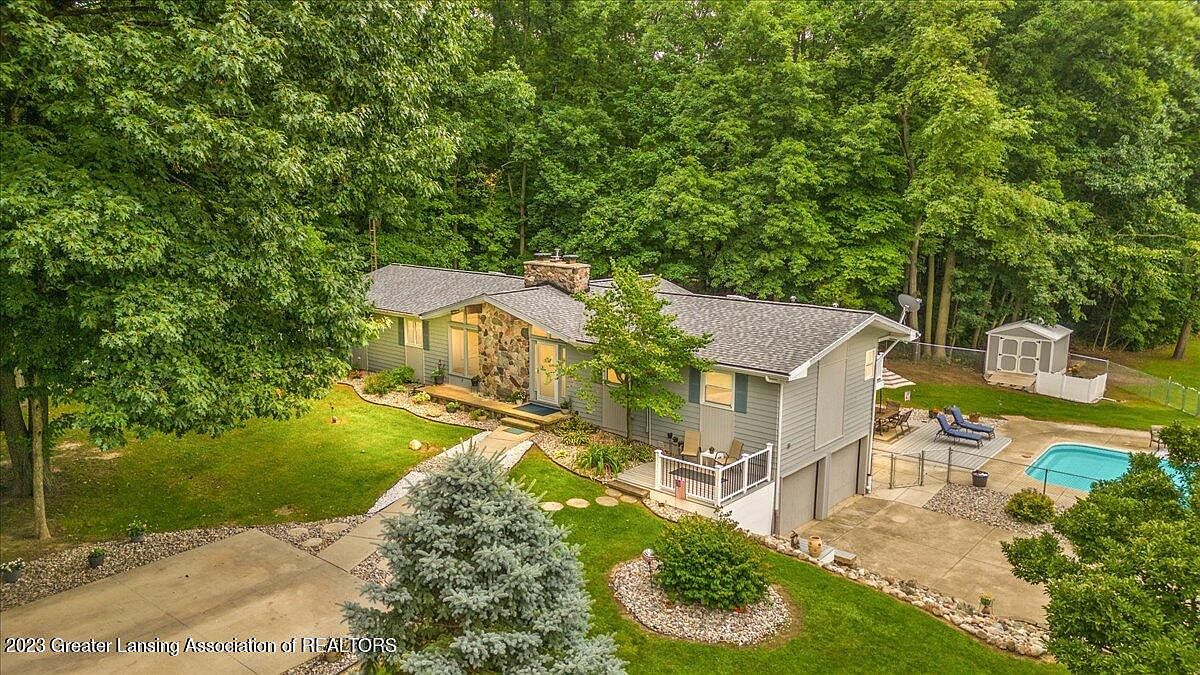 2406 E Herbison Rd, Bath, MI 48808 Zillow