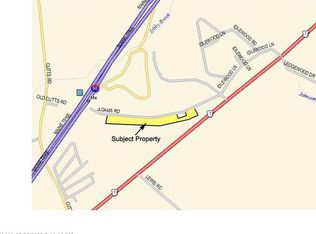 16 Adams Rd, Kittery, ME 03904