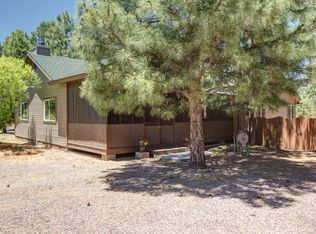 2004 Christmas Pine Rd, Overgaard, AZ 85933