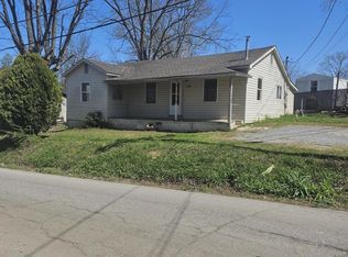 114 N Niota Rd, Englewood, TN 37329