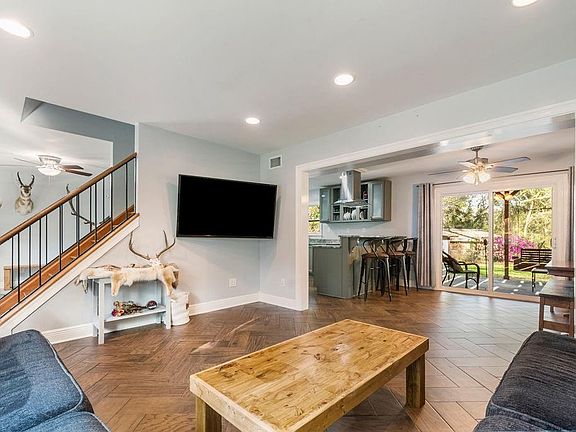 2nd image of 13001 Shady Dr