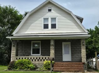 1613 Lincoln St, Burlington, IA