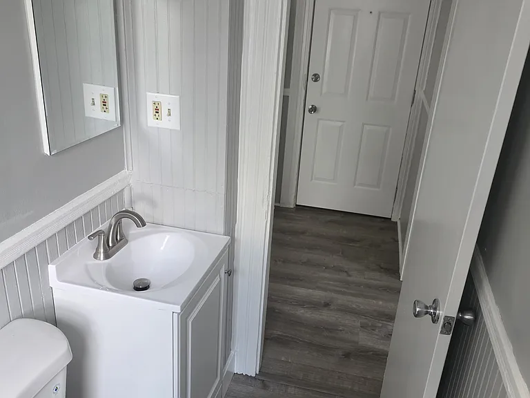 268 Tinkham St #3W — Photo 3