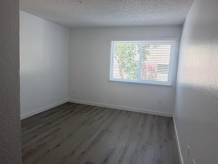 14630 Plummer St — Photo 4