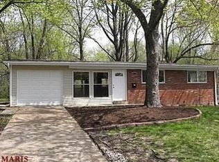 2374 Hudson Rd, Saint Louis, MO 63136