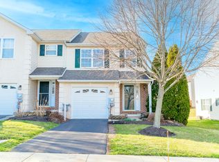 122 Fairway Dr, Collegeville, PA 19426