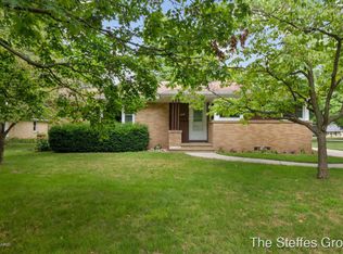 153 Plum St, Wayland, MI 49348