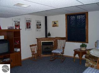 3803 S Mackinaw Rd, Bay City, MI 48706