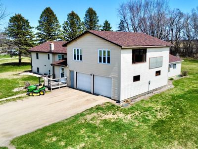 77620 300th St, Clinton, MN, 56225