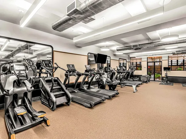 307 East 44th Street image 13 of 27