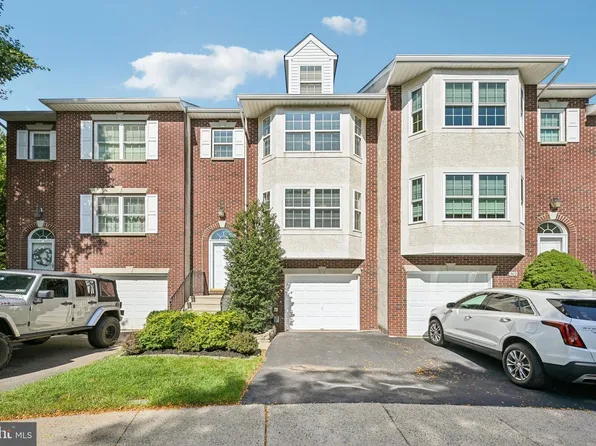 301 Carol Ct #15, Lansdale, PA 19446