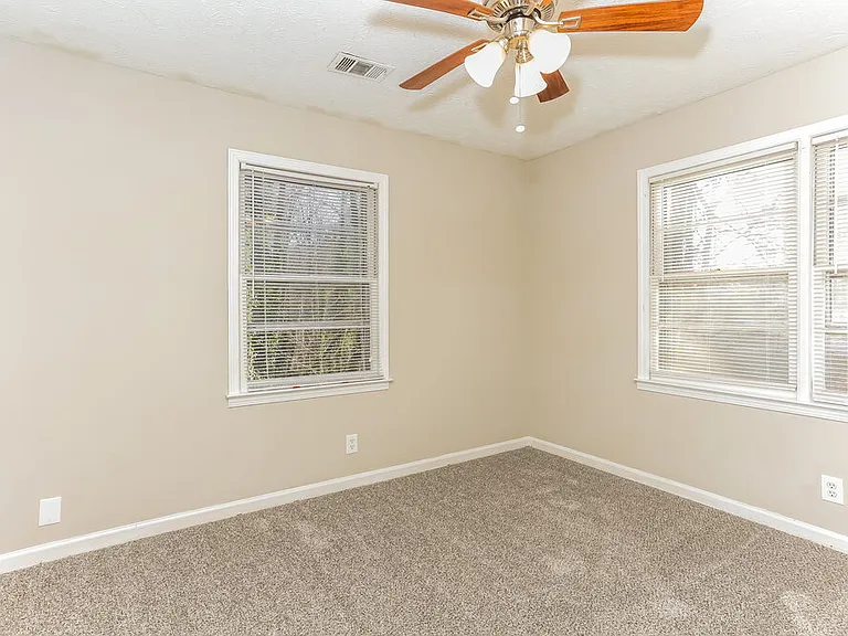 3656 Chestnut Lake Ct — Photo 14
