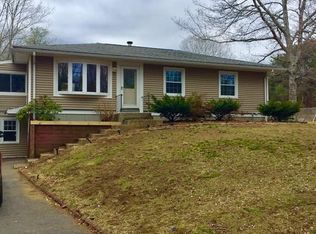 141 Chestnut St, Middleboro, MA 02346