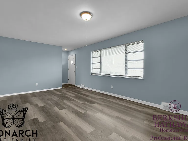 3159 Stephen Dr S — Photo 49