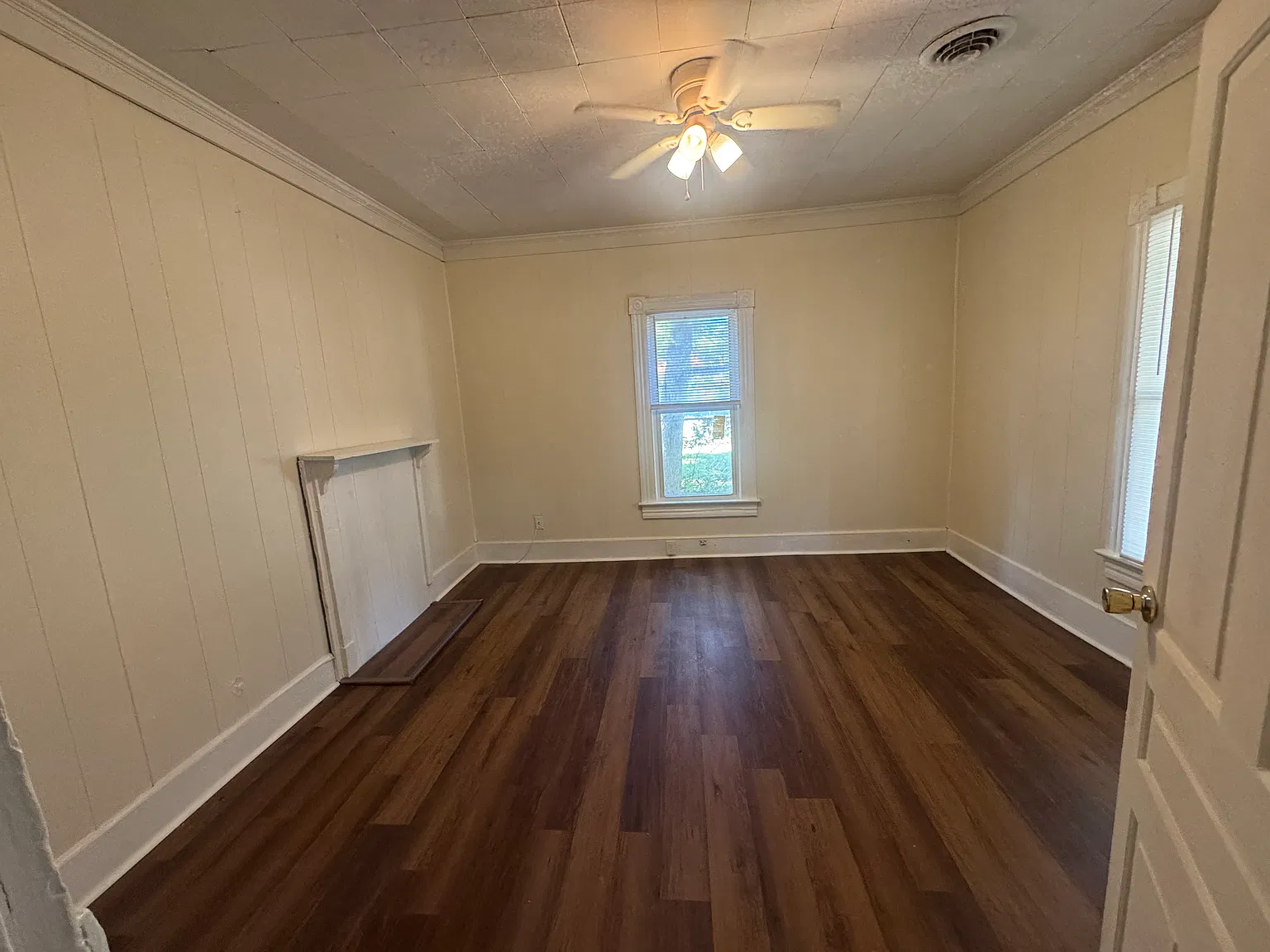 2 bed, 880 sqft, $900 — Photo 4
