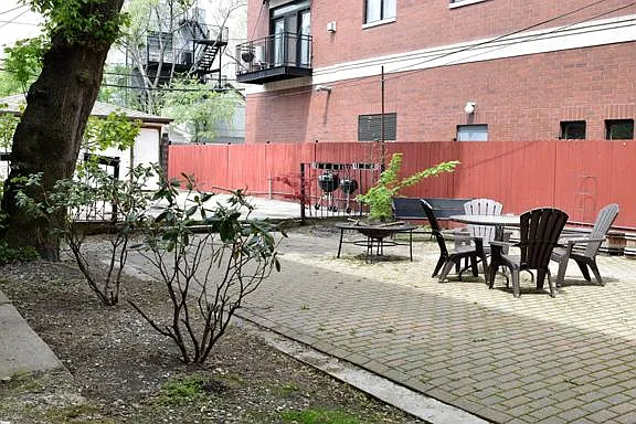 2060 N California Ave #1 — Photo 20