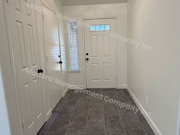 4th image of 636 Macadamia Ave