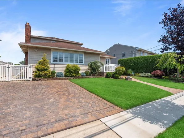 3409 Lindbergh Avenue, Oceanside, NY 11572