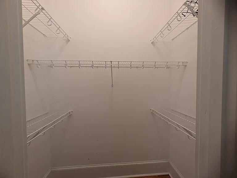 124 Pepperdine Ct — Photo 30