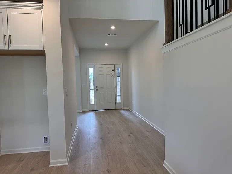 406 Mabels Way — Photo 2