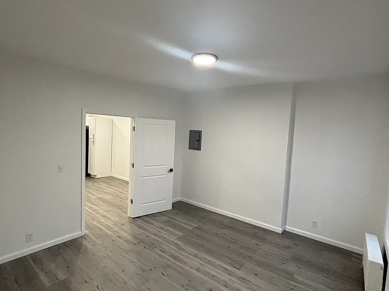 242 Pacific Ave #2 — Photo 7